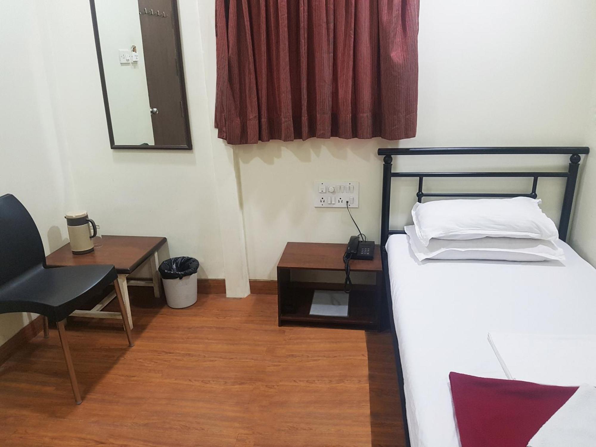 Hotel Kumkum Mumbai Kültér fotó